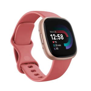 Fitbit Versa 4 Copper Rose aluminiumskasse med Pink Sand rem
